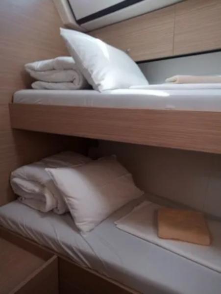 Book yachts online - sailboat - D&amp;D Kufner 50 - SAFFREDI - rent