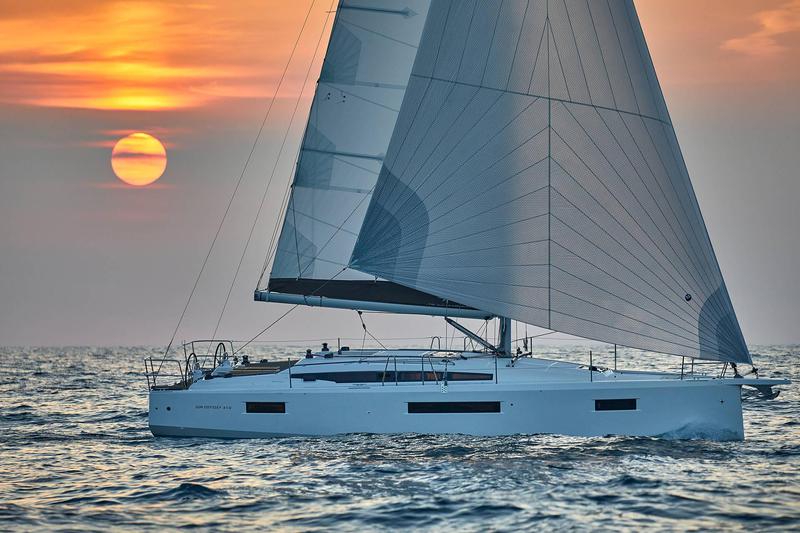 Book yachts online - sailboat - Sun Odyssey 410 - Sea Breeze - rent