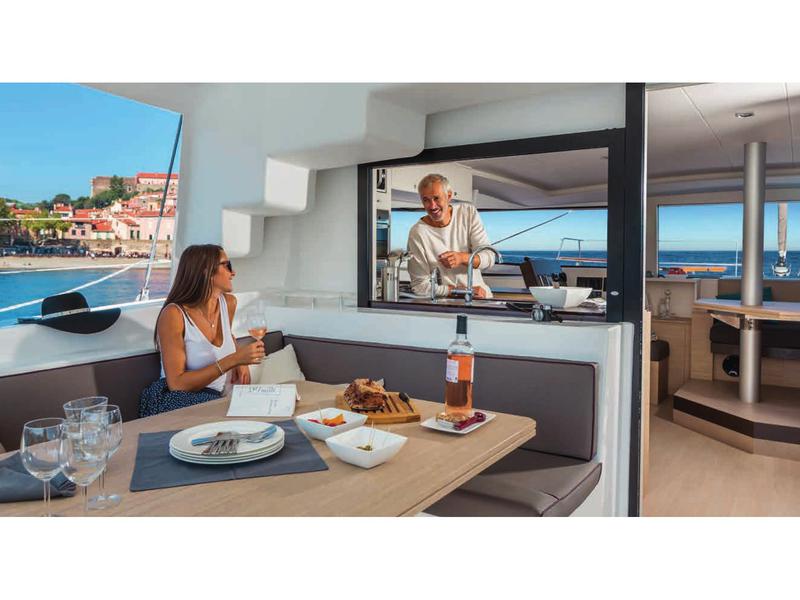 Book yachts online - catamaran - Bali 4.5 - LeAndra - rent