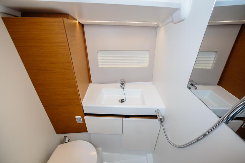 Book yachts online - sailboat - Sun Odyssey 490 - Chaos - Standard line - rent