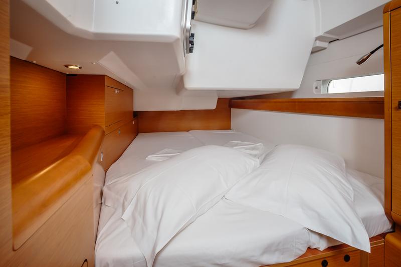 Book yachts online - sailboat - Sun Odyssey 519 - Kalos - Standard line - rent
