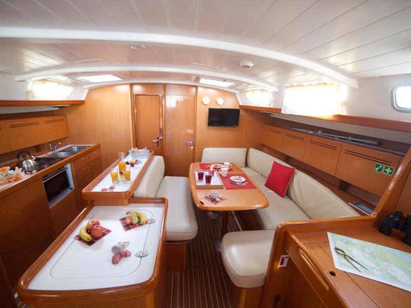 Book yachts online - sailboat - Cyclades 50.5 - Azzuro - rent