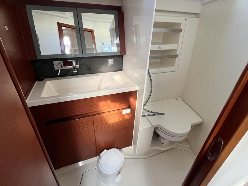 Book yachts online - sailboat - Hanse 418 - Dolce Vita - rent