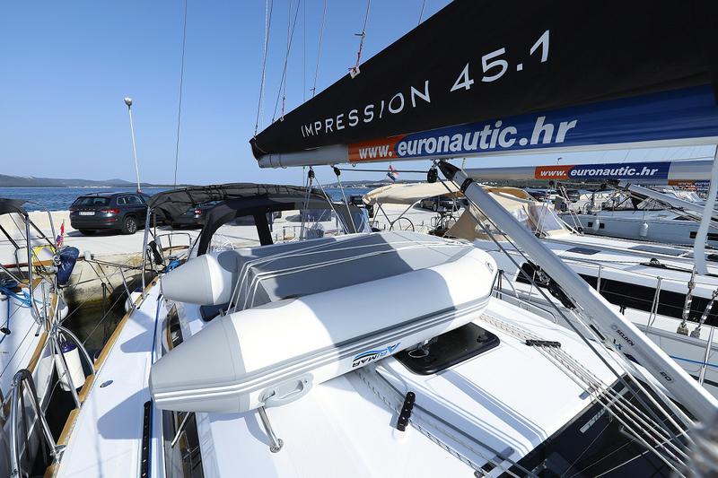 Book yachts online - sailboat - Elan 45.1 Impression 3 cabins 2 heads - Urshy - rent