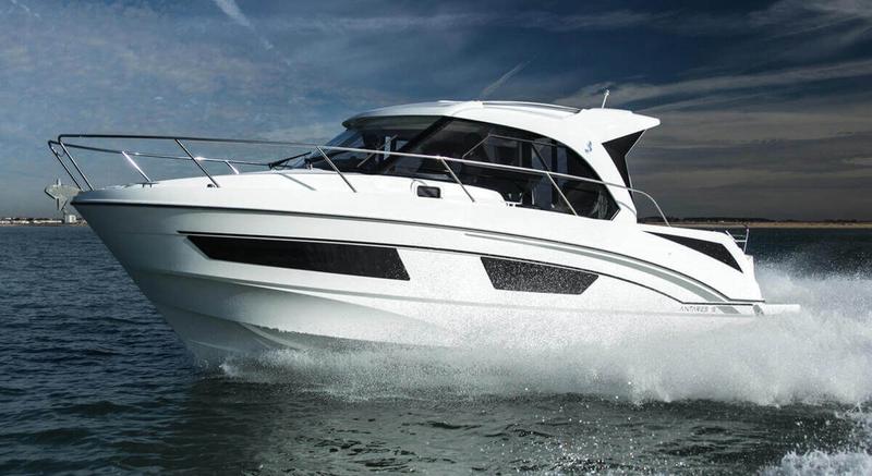 Book yachts online - motorboat - Antares 9 OB - Lolo - rent