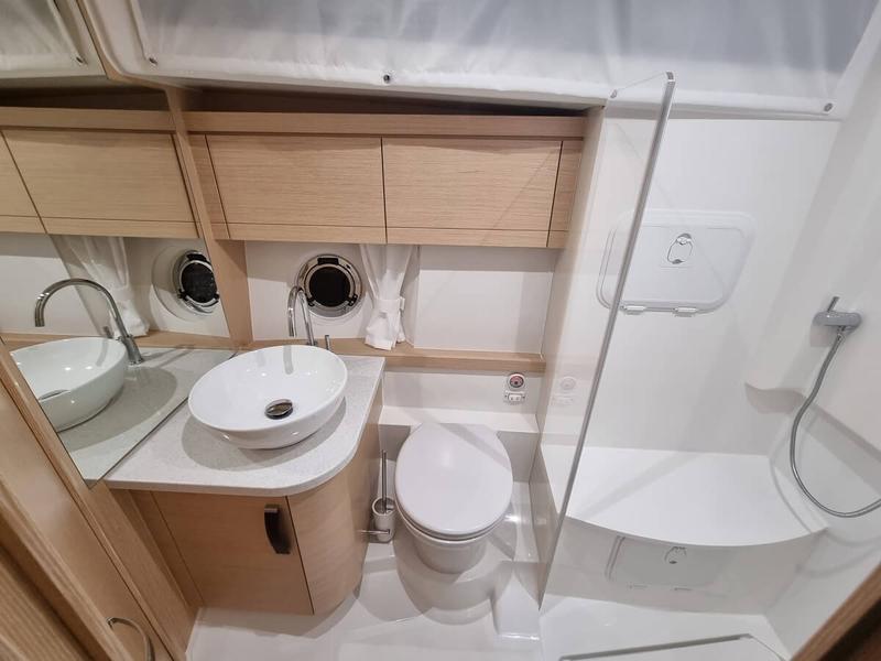 Book yachts online - motorboat - Greenline 40 - D&amp;D - rent
