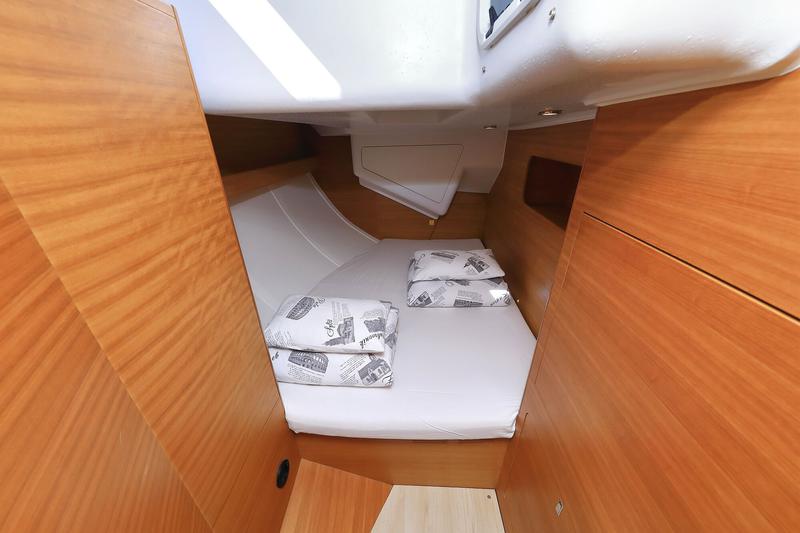 Book yachts online - sailboat - Elan Impression 50.1 - Athena - rent