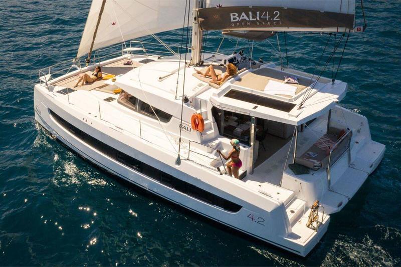 Book yachts online - catamaran - Bali 4.2 - Supernova - rent