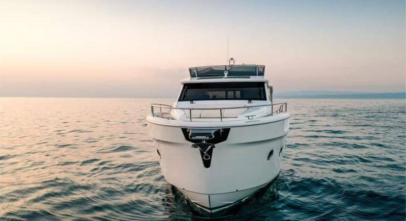Book yachts online - motorboat - Greenline 45 Fly - Pepper - rent