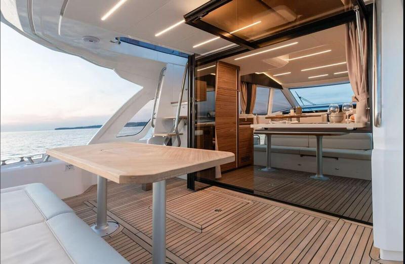 Book yachts online - motorboat - Greenline 45 Fly - Pepper - rent