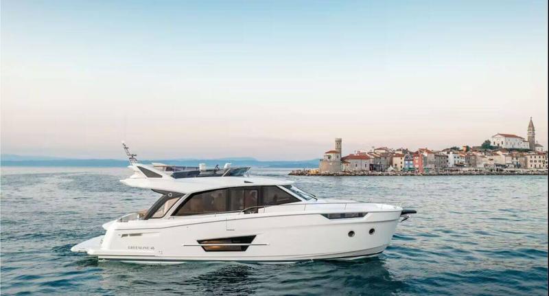 Book yachts online - motorboat - Greenline 45 Fly - Pepper - rent