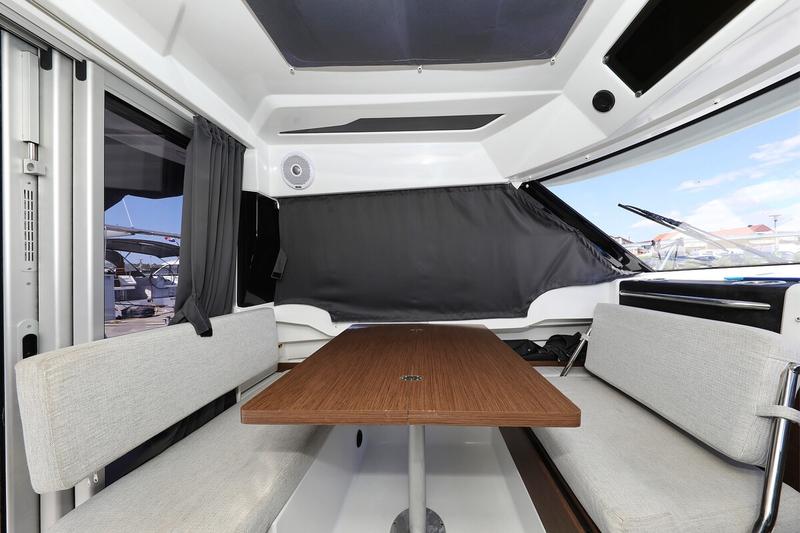 Book yachts online - motorboat - Merry Fisher 795 - Tena - rent