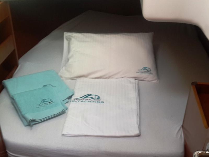 Book yachts online - sailboat - Oceanis 411 - Burda - rent
