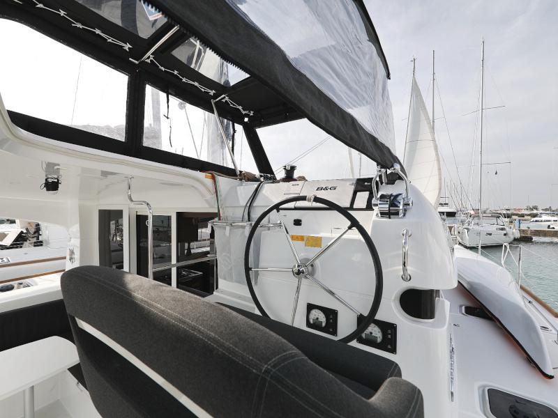 Book yachts online - catamaran - Lagoon 40 - TOM &amp; JERRY - rent