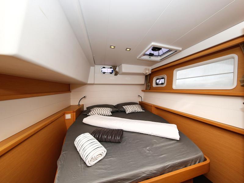 Book yachts online - catamaran - Lagoon 450 F - LADIES&amp;GENTLEMEN - rent