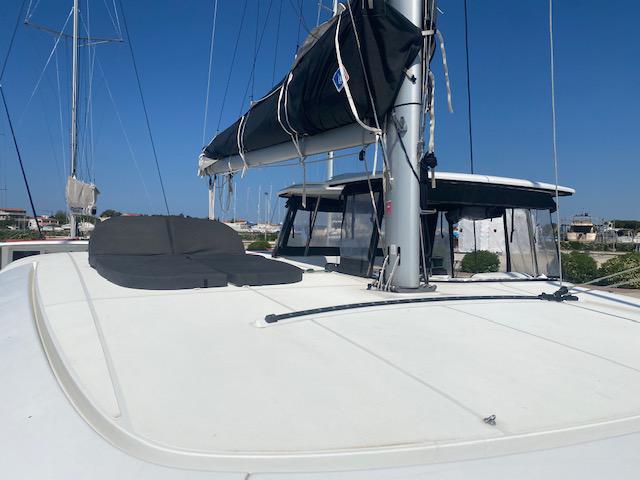 Book yachts online - catamaran - Lagoon 42 - FAT CAT - rent