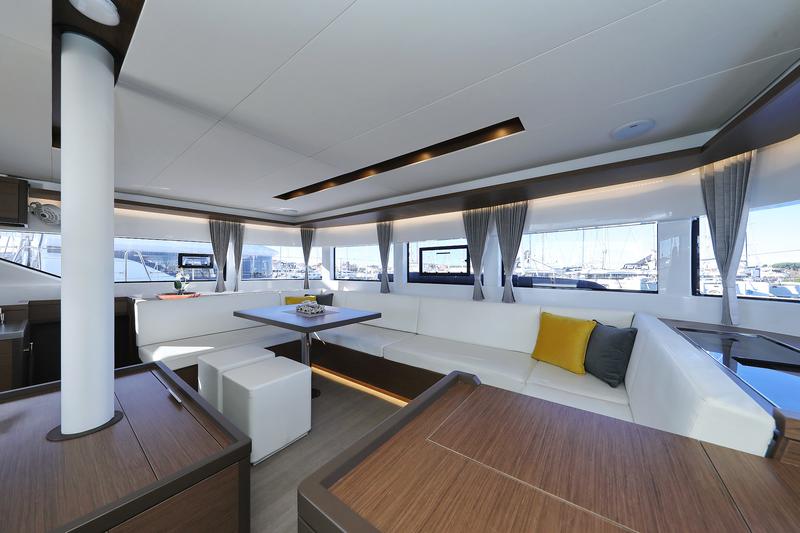 Book yachts online - catamaran - Lagoon 50 - CELESTE DEL MAR - rent