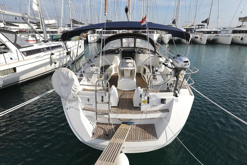 Book yachts online - sailboat - Sun Odyssey 45 - Lejla - rent