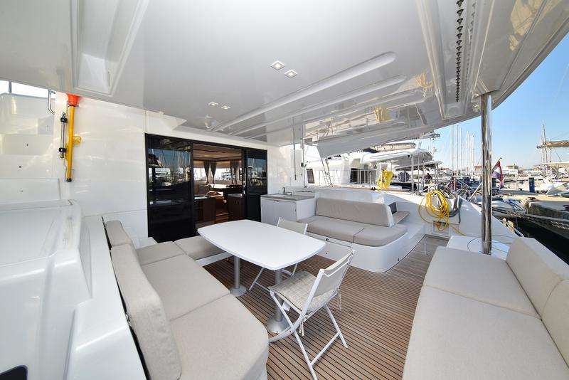 Book yachts online - catamaran - Lagoon 50- owner version - RAGNAR - rent
