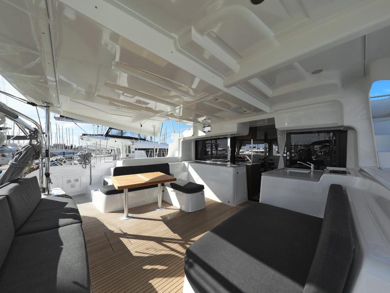 Book yachts online - catamaran - Lagoon 46 - DEEPSEA - rent