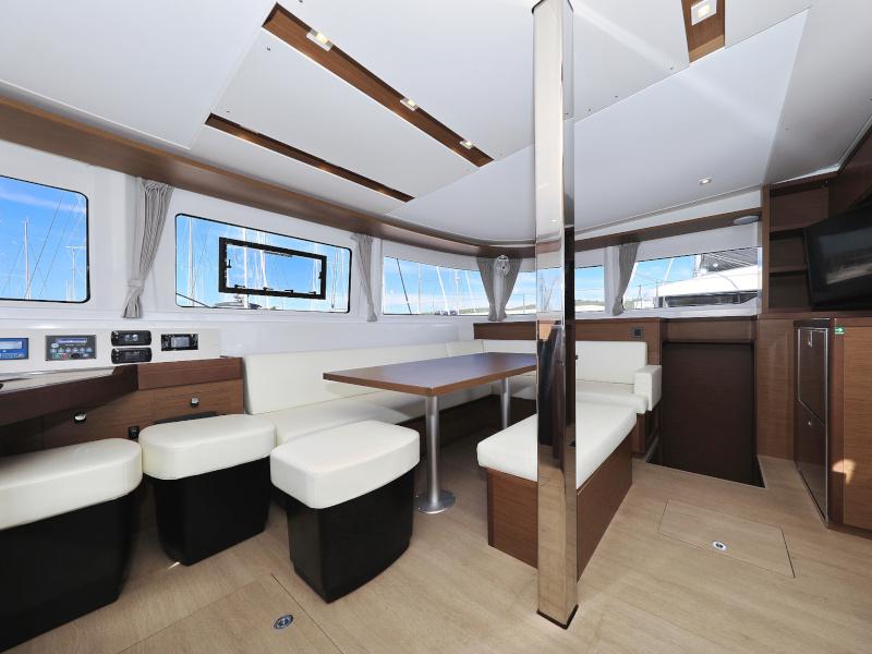 Book yachts online - catamaran - Lagoon 46 - DEEPSEA - rent
