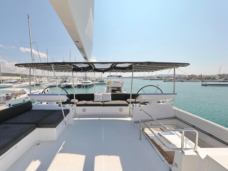 Book yachts online - catamaran - Lagoon 620 - MASTERDREAM  - rent