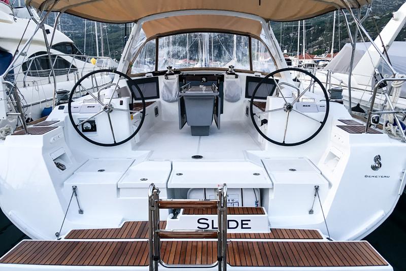 Book yachts online - sailboat - Oceanis 45 (4 cabs) - Slide - rent