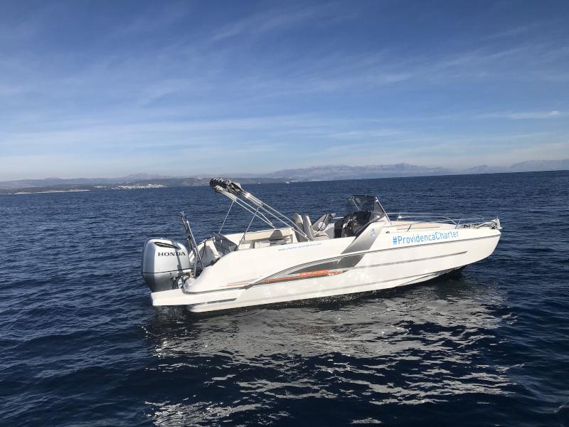 Book yachts online - motorboat - Beneteau Flyer 7.7 SPACEdeck - no name - rent