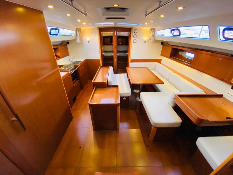 Book yachts online - sailboat - Oceanis 50 Family - Free Spirit - Brand New engine 2020 - rent