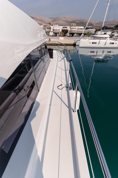Book yachts online - powercatamaran - MY4.S - DANA - rent