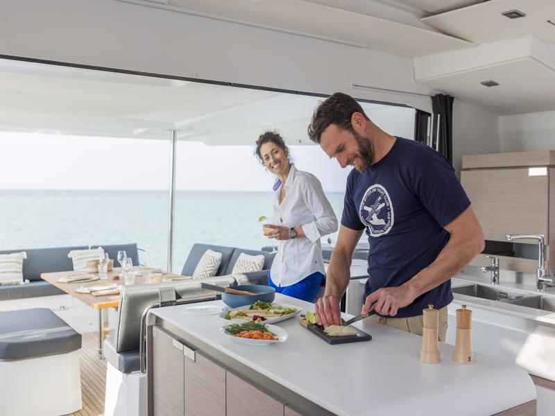 Book yachts online - catamaran - Aura 51 - COSMOS - rent