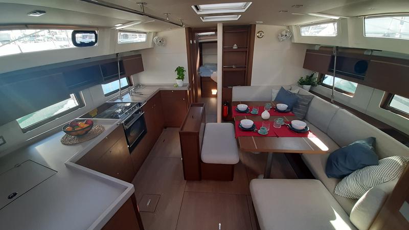 Book yachts online - sailboat - Oceanis 46.1 - owner version - NAUTI BUOY - rent