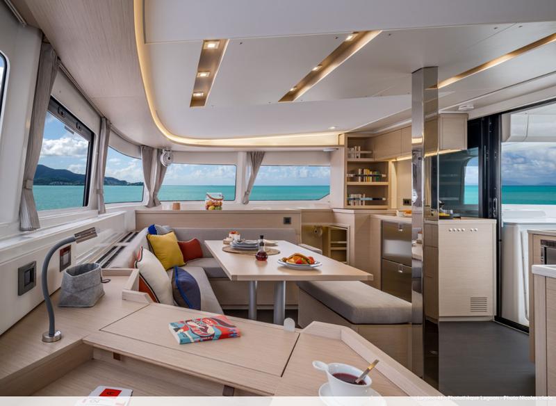 Book yachts online - catamaran - Lagoon 46 - SOLE - rent