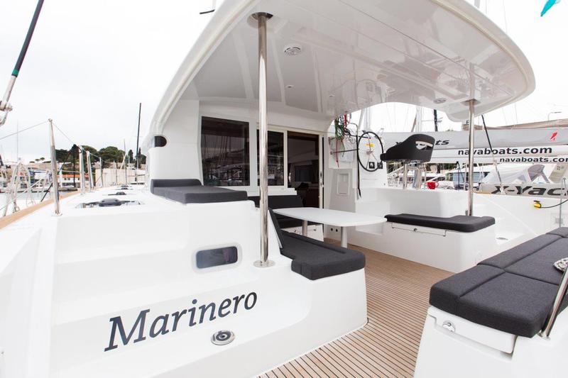 Book yachts online - catamaran - Lagoon 40 - MARINERO - rent