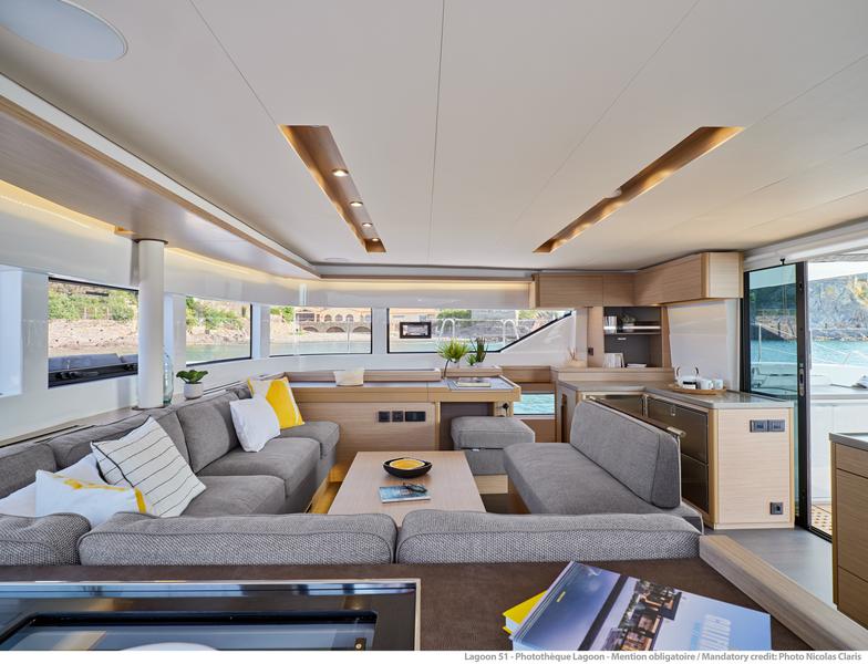 Book yachts online - catamaran - Lagoon 51 NEW - NEGRONI - rent