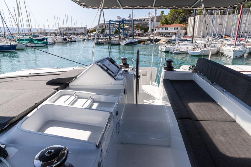 Book yachts online - catamaran - Lagoon 450 F - MALA MARE - rent