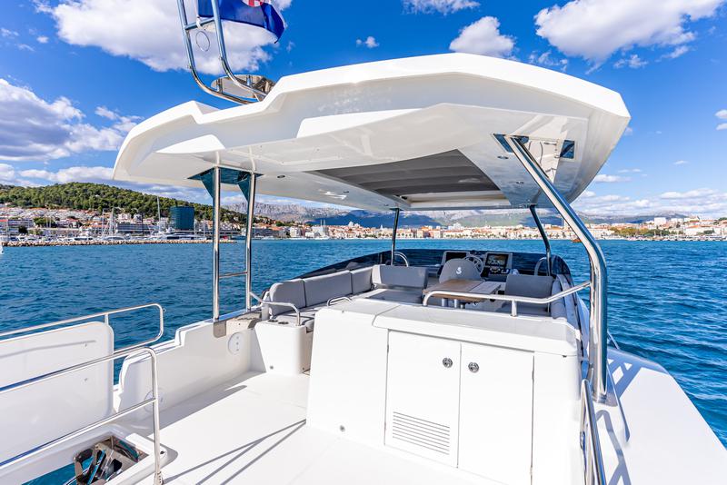 Book yachts online - motorboat - Swift Trawler 48 - TABITA - rent