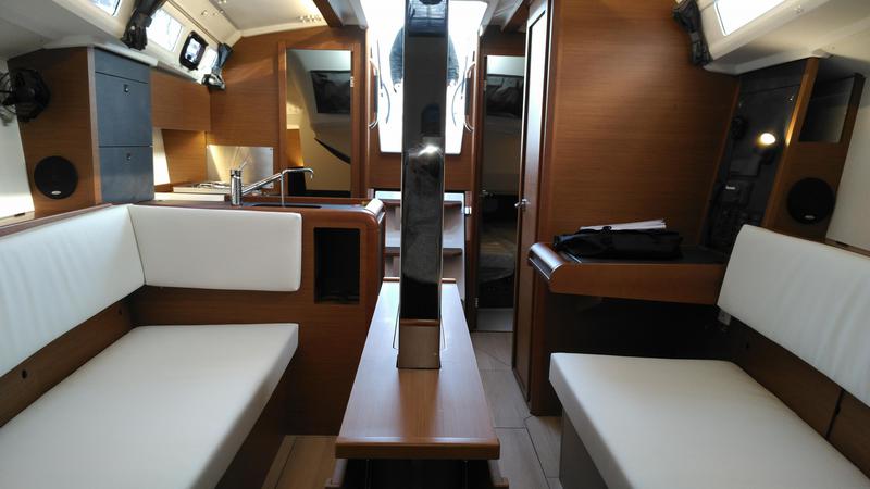 Book yachts online - sailboat - Sun Odyssey 349 - Meliti - rent