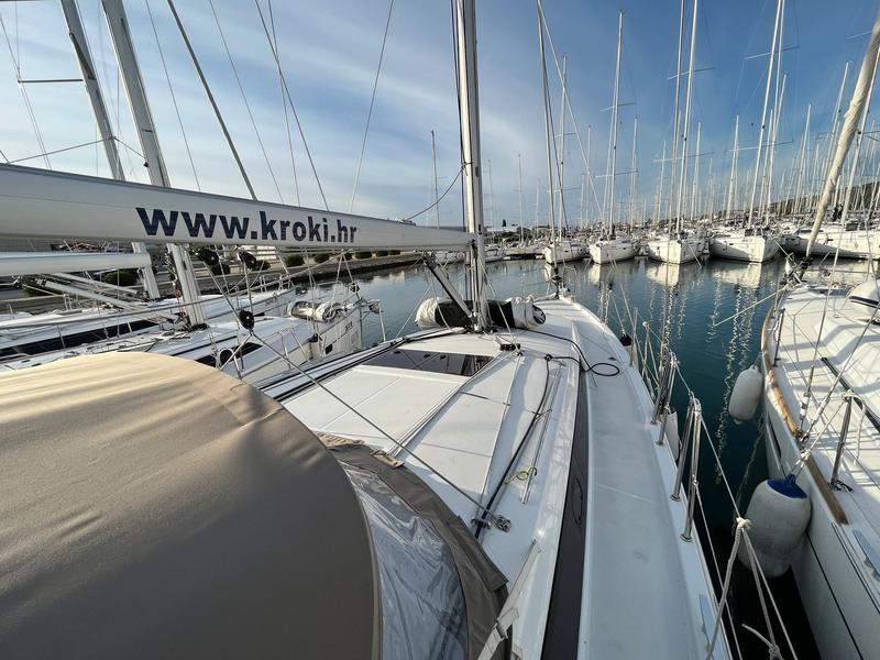 Book yachts online - sailboat - Sun Odyssey 410 - POLARIS  - rent