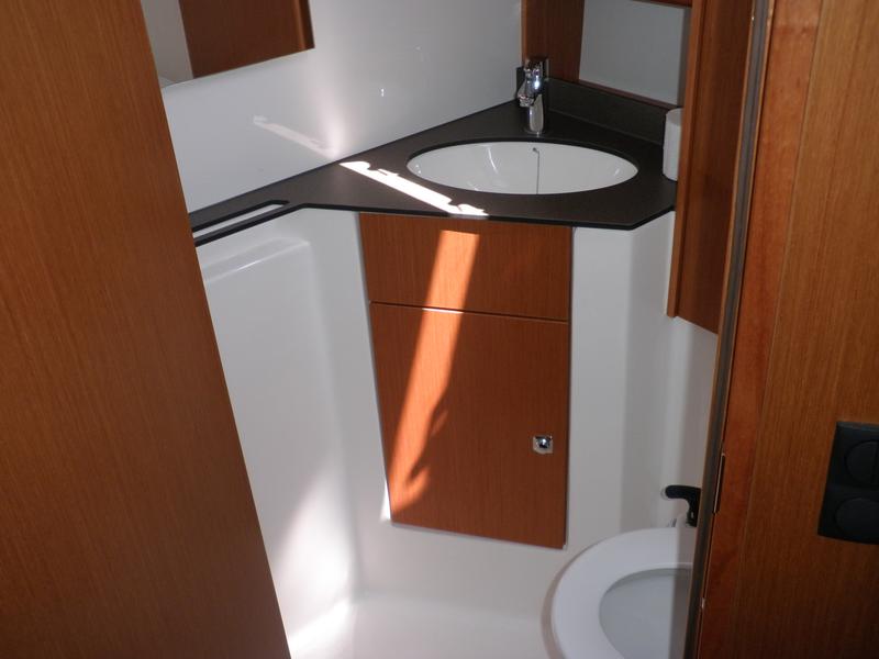 Book yachts online - sailboat - Oceanis 45- 4 cab - NIKA - rent