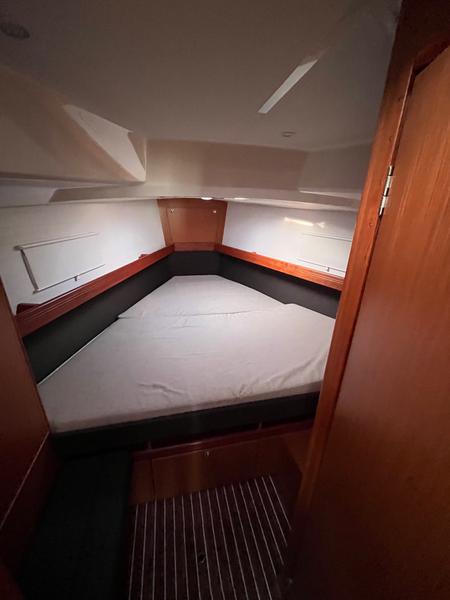Book yachts online - sailboat - Bavaria Cruiser 41 - VILMA - rent