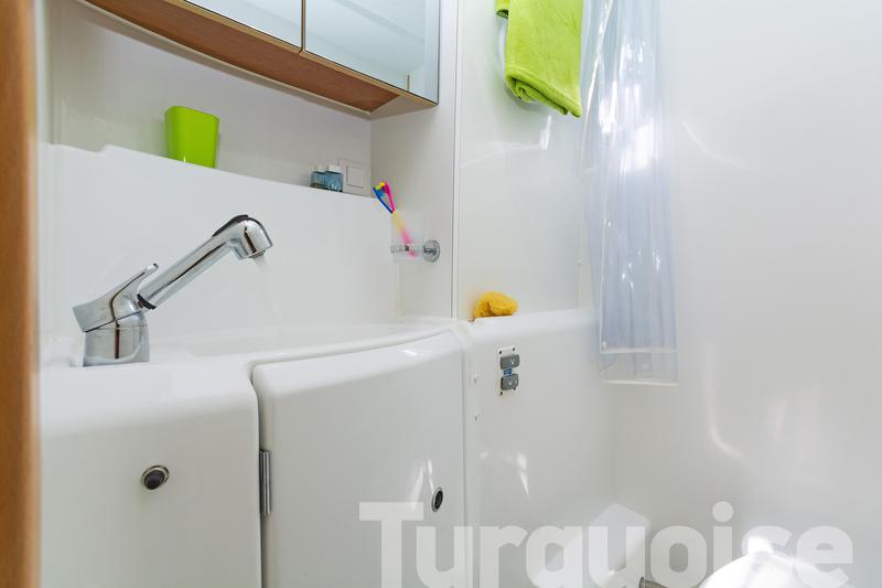Book yachts online - catamaran - Lagoon 400 S2. - Turquoise - rent