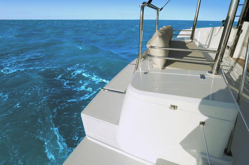 Book yachts online - catamaran - Bali 4.1 AC &amp; GEN - NEUSIS - rent