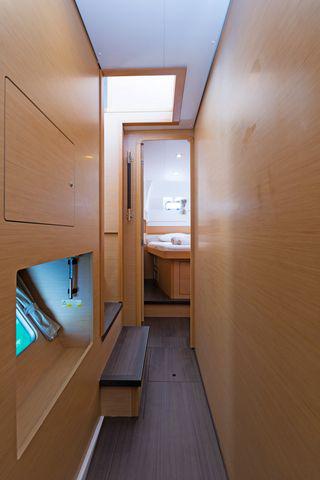 Book yachts online - catamaran - Lagoon 400 S2. - CALLISTO L400 - rent