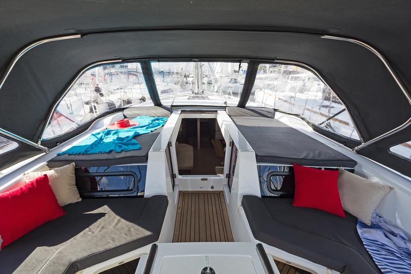 Book yachts online - sailboat - Oceanis 51.1 (5+1 cab) A/C &amp; GEN - CUBA LIBRE - rent