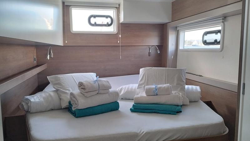 Book yachts online - catamaran - Bali 4.4 - Stenella - rent