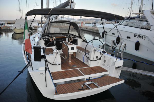 Book yachts online - sailboat - Dufour 350 Grand Large - Mirtilla - rent