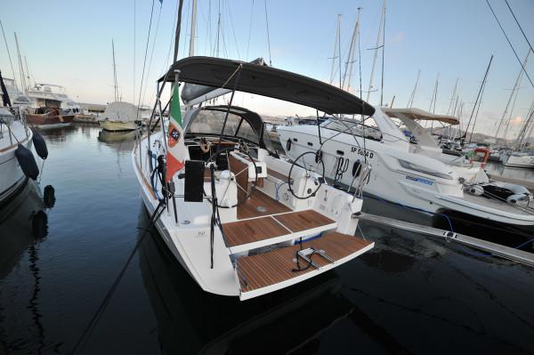 Book yachts online - sailboat - Dufour 350 Grand Large - Mirtilla - rent