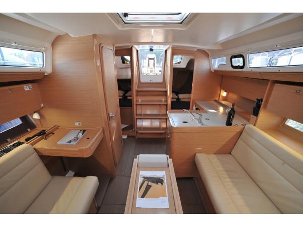 Book yachts online - sailboat - Dufour 350 Grand Large - Mirtilla - rent