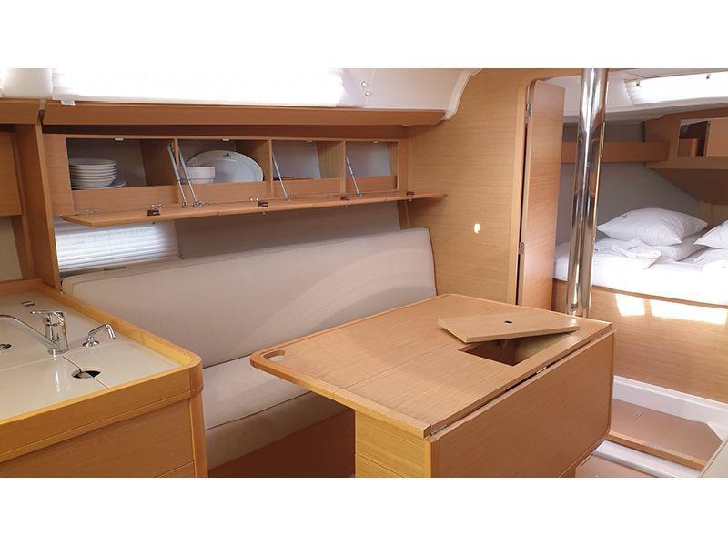 Book yachts online - sailboat - Dufour 360 Grand Large 2.20 draft - Smile Planet - rent
